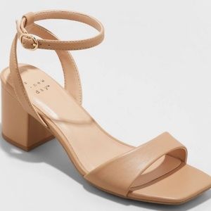 Never Worn! "A New Day" Sonora Heel in Tan - Size 7